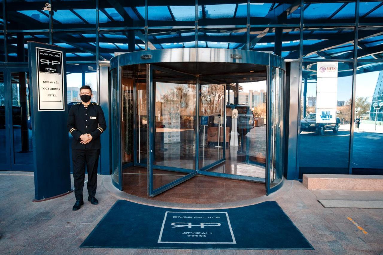 River Palace Hotel Atyraū 외부 사진
